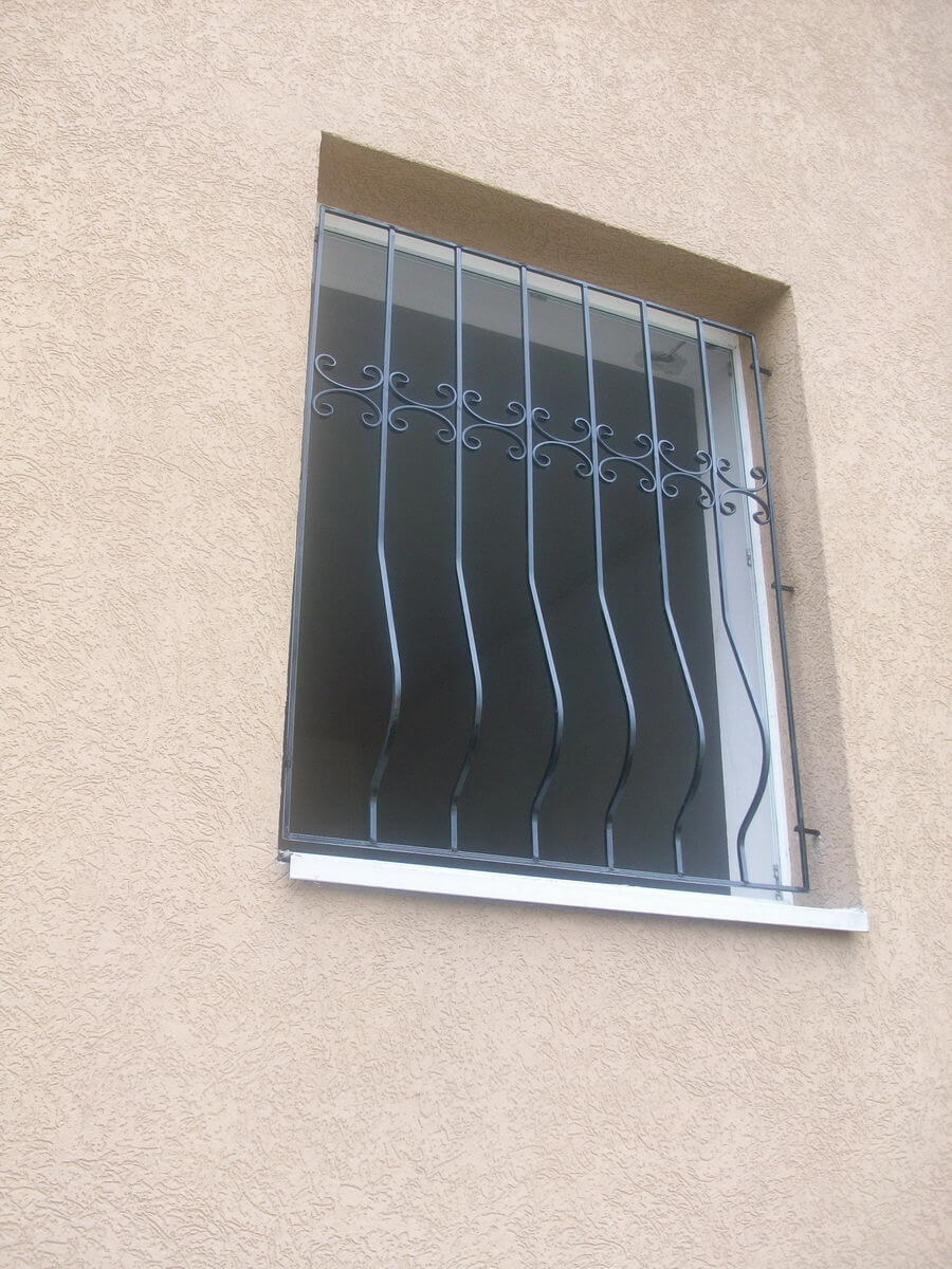Решетки на окна, ул. Менделеева 37А 2
