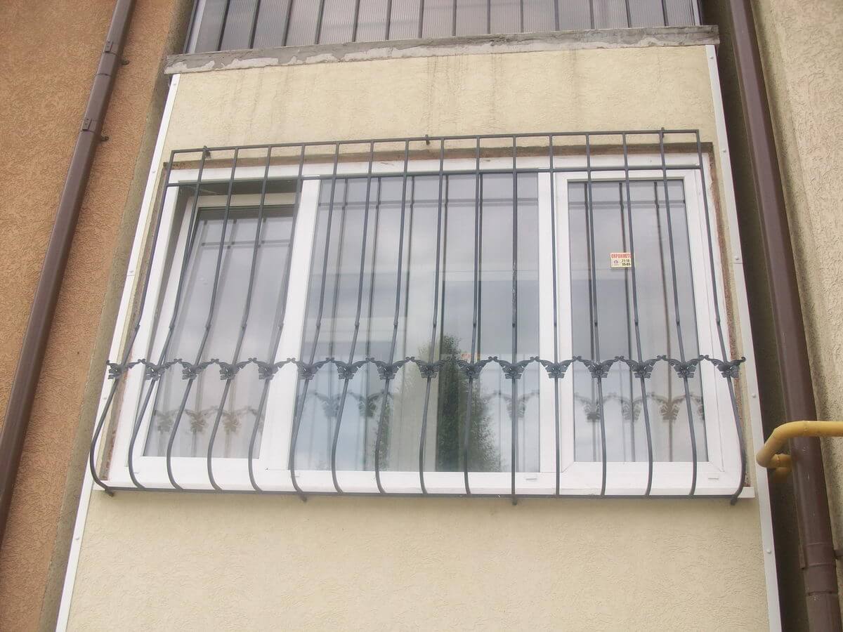 Решетки на окна, ул. Менделеева 37А 4